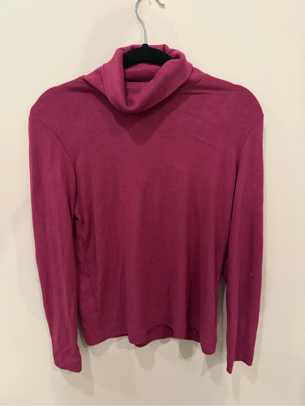 Uniqlo Raspberry Cowl Neck Turtleneck Sweater